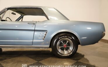 Ford-Mustang-1966-25