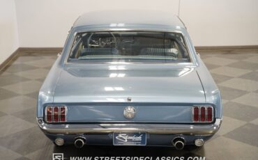 Ford-Mustang-1966-27