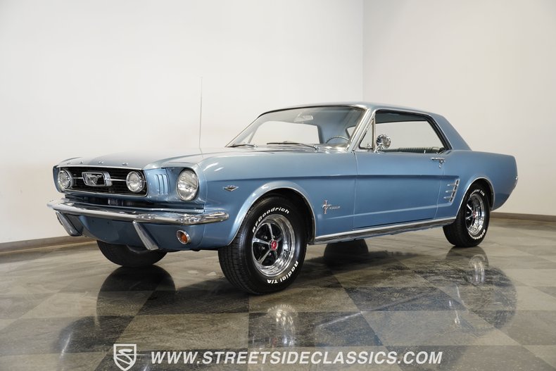 Ford-Mustang-1966-5
