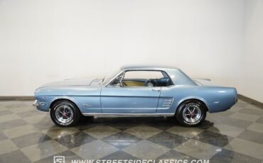 Ford-Mustang-1966-8