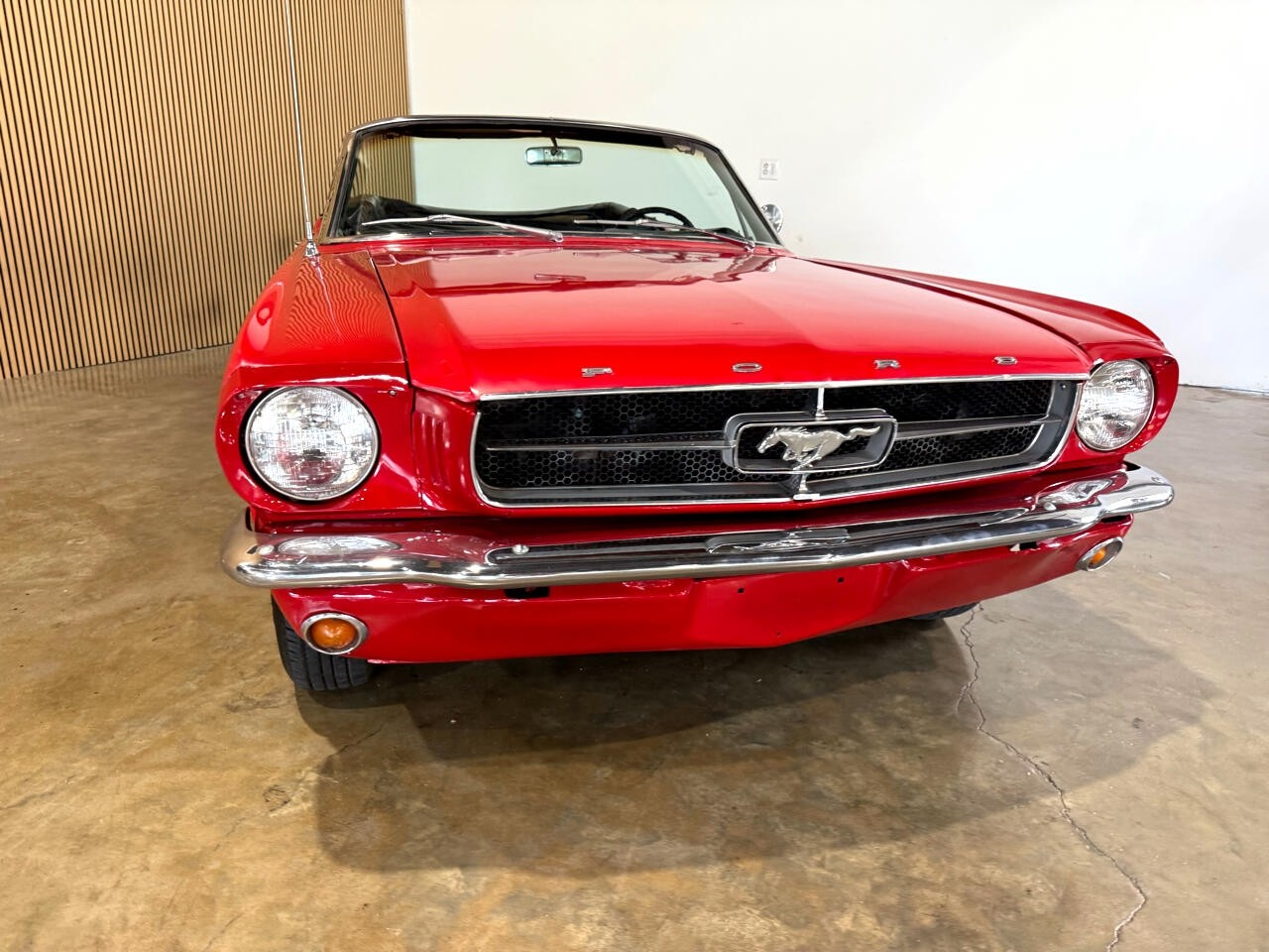 Ford-Mustang-1966-American-Muscle-Car-15