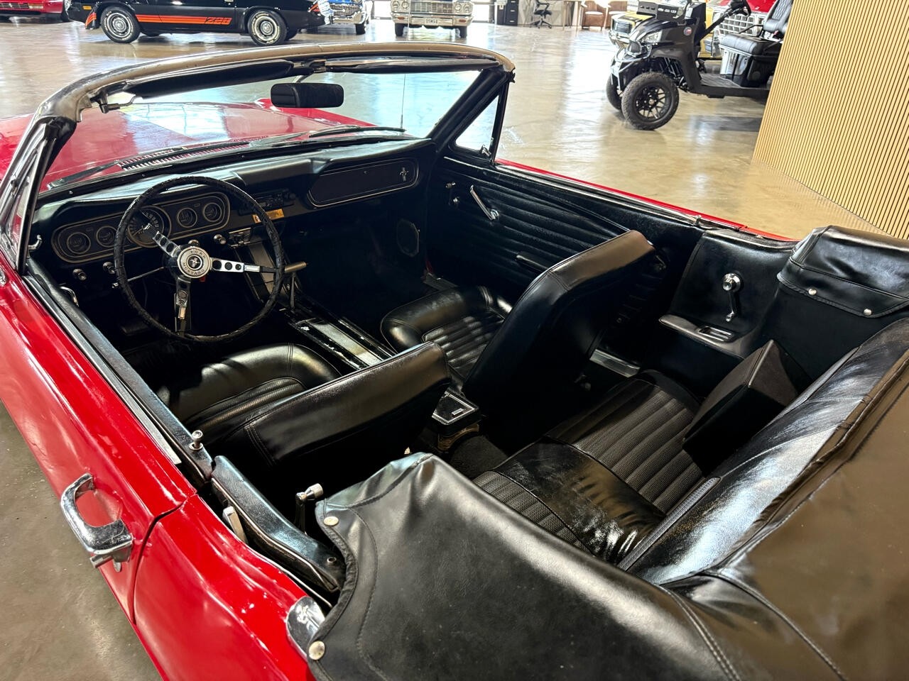 Ford-Mustang-1966-American-Muscle-Car-31