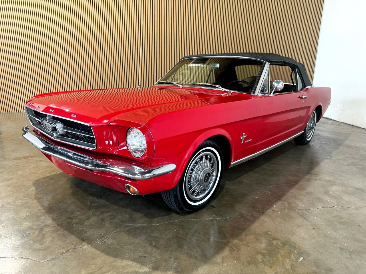 Ford-Mustang-1966-American-Muscle-Car-4