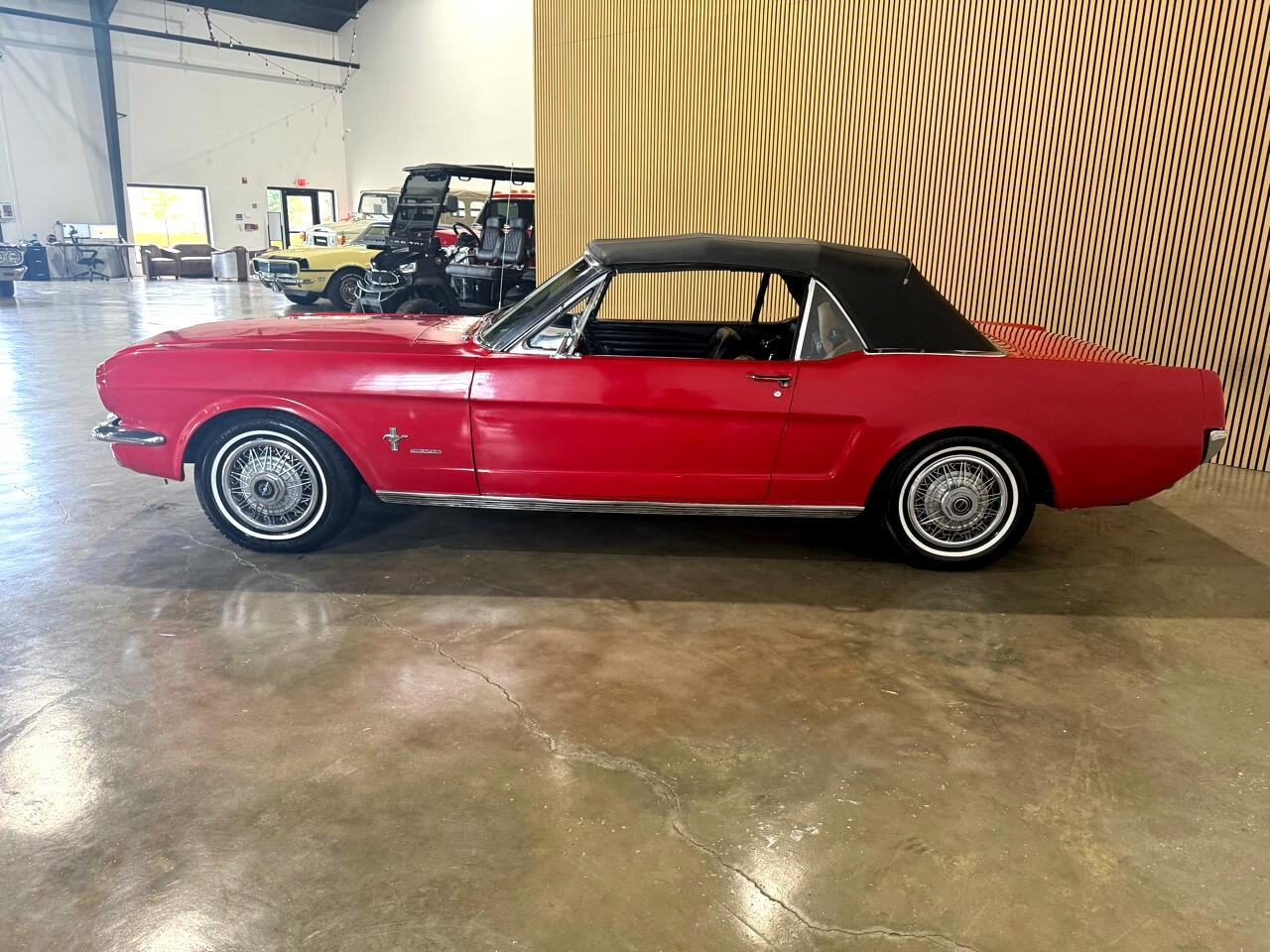 Ford-Mustang-1966-American-Muscle-Car-6