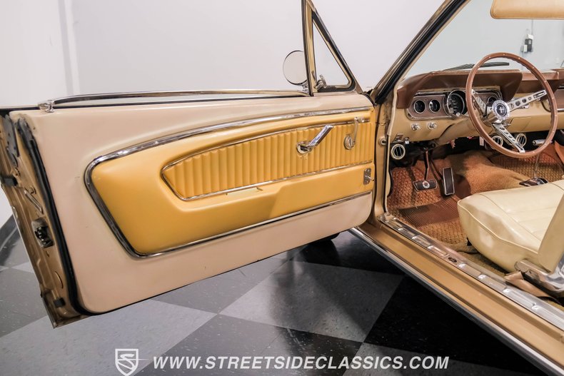 Ford-Mustang-1966-Antique-Bronze-Palomino-10