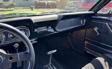 Ford-Mustang-1966-Black-Black-3