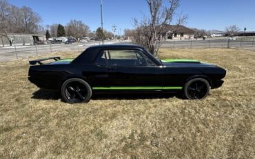 Ford-Mustang-1966-Black-Black-7