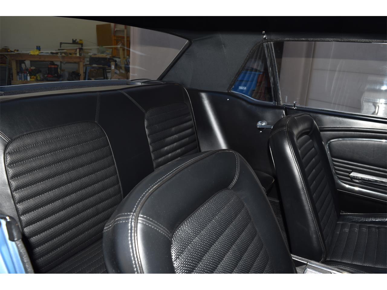 Ford-Mustang-1966-Blue-Black-11