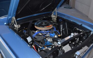 Ford-Mustang-1966-Blue-Black-18