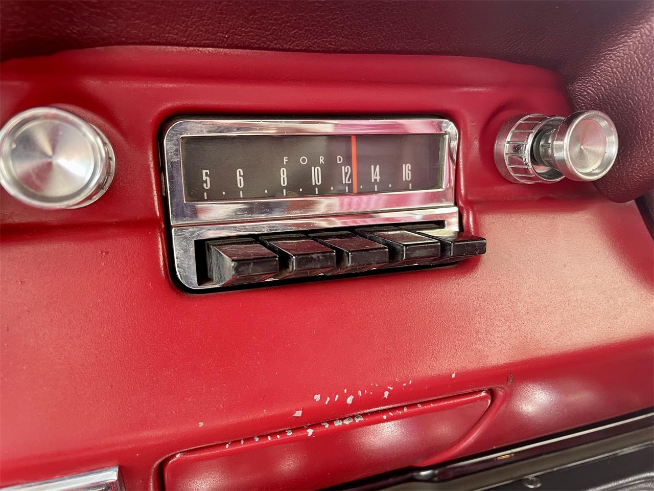 Ford-Mustang-1966-Burgundy-Burgundy-11