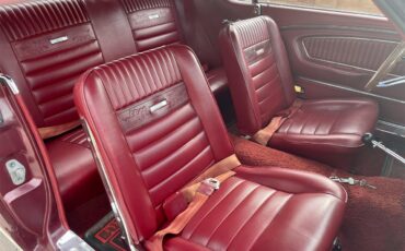 Ford-Mustang-1966-Burgundy-Burgundy-25