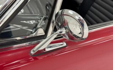 Ford-Mustang-1966-Candy-Apple-Red-Black-1