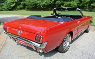 Ford-Mustang-1966-Candy-Apple-Red-Black-18