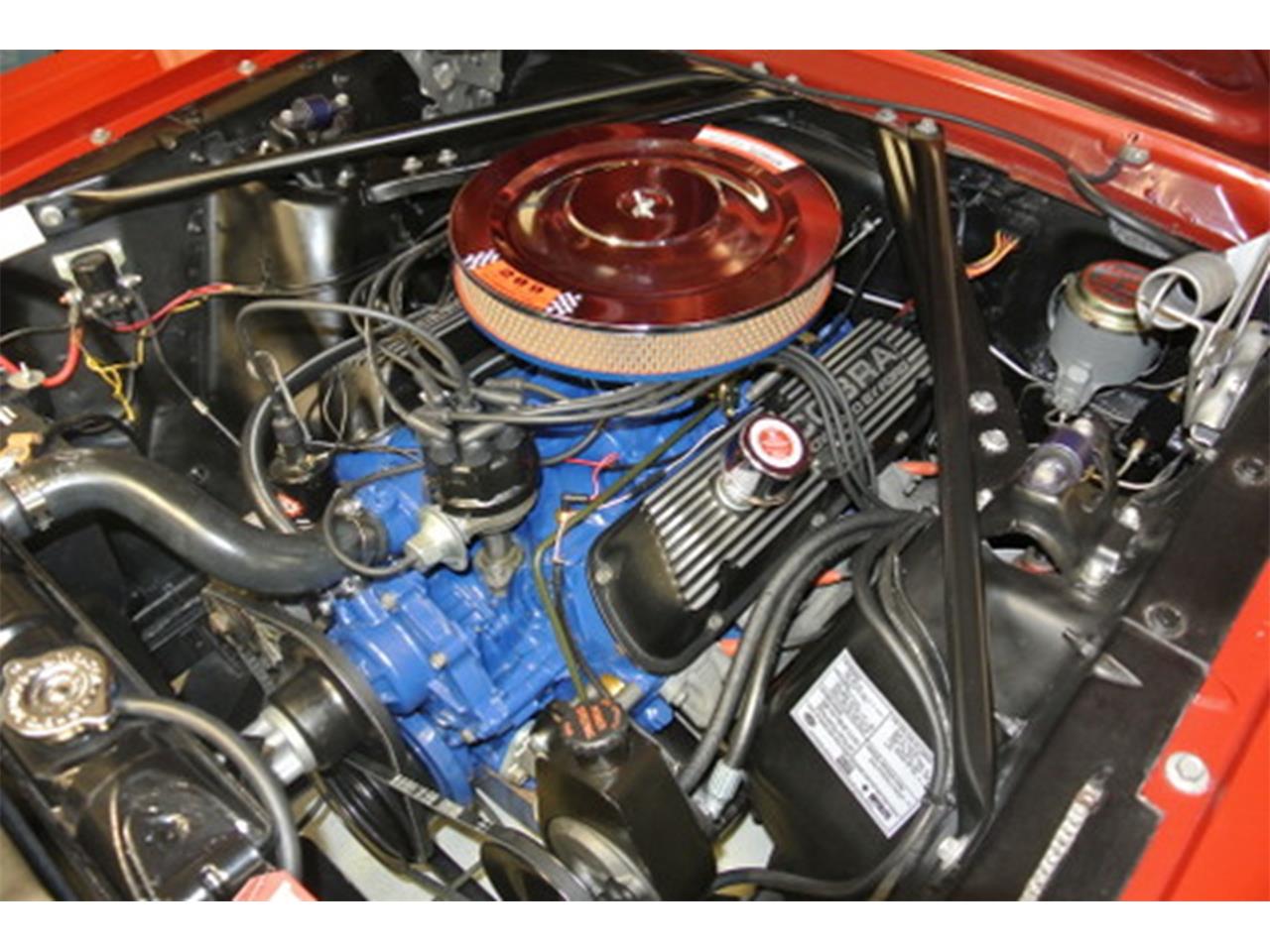 Ford-Mustang-1966-Candy-Apple-Red-Black-49