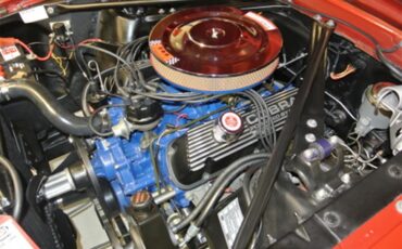 Ford-Mustang-1966-Candy-Apple-Red-Black-51