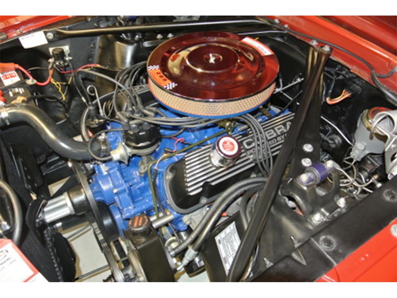 Ford-Mustang-1966-Candy-Apple-Red-Black-51