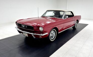 Ford-Mustang-1966-Candy-Apple-Red-Black-8