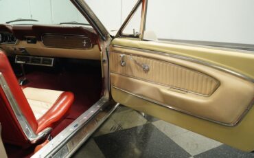 Ford-Mustang-1966-Champagne-Maroon-12
