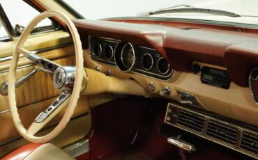 Ford-Mustang-1966-Champagne-Maroon-19