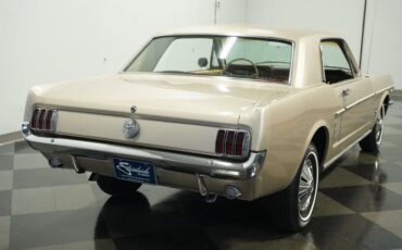 Ford-Mustang-1966-Champagne-Maroon-7