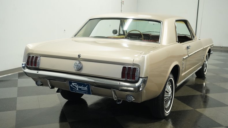 Ford-Mustang-1966-Champagne-Maroon-7
