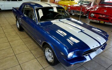 Ford-Mustang-1966-Classic-Car-11