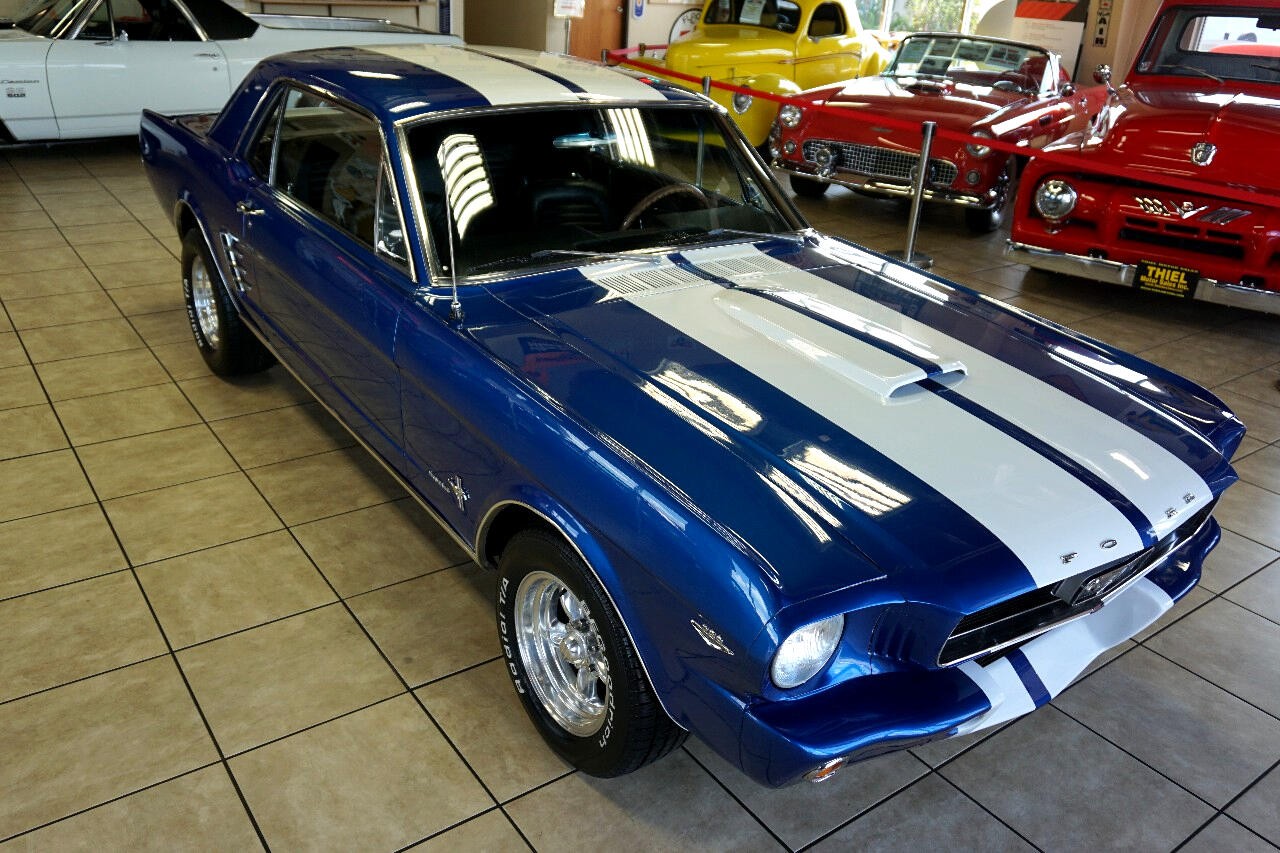 Ford-Mustang-1966-Classic-Car-11
