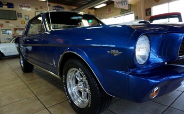 Ford-Mustang-1966-Classic-Car-15
