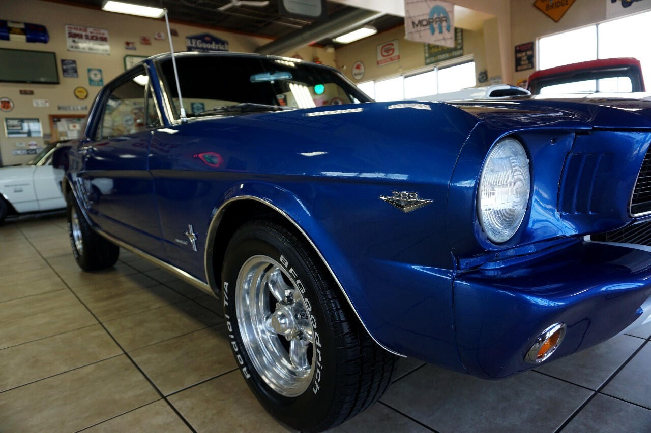 Ford-Mustang-1966-Classic-Car-15
