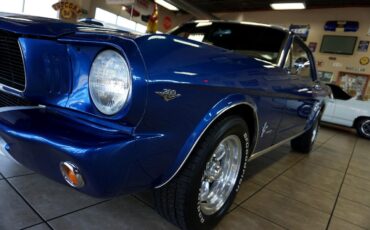 Ford-Mustang-1966-Classic-Car-16