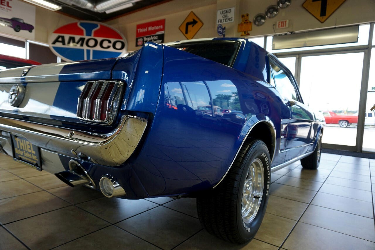 Ford-Mustang-1966-Classic-Car-18
