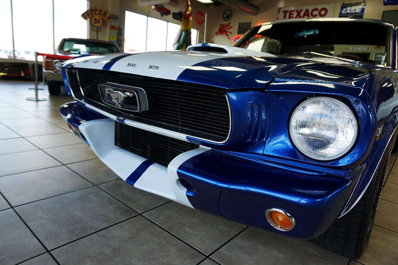 Ford-Mustang-1966-Classic-Car-19