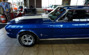 Ford-Mustang-1966-Classic-Car-38