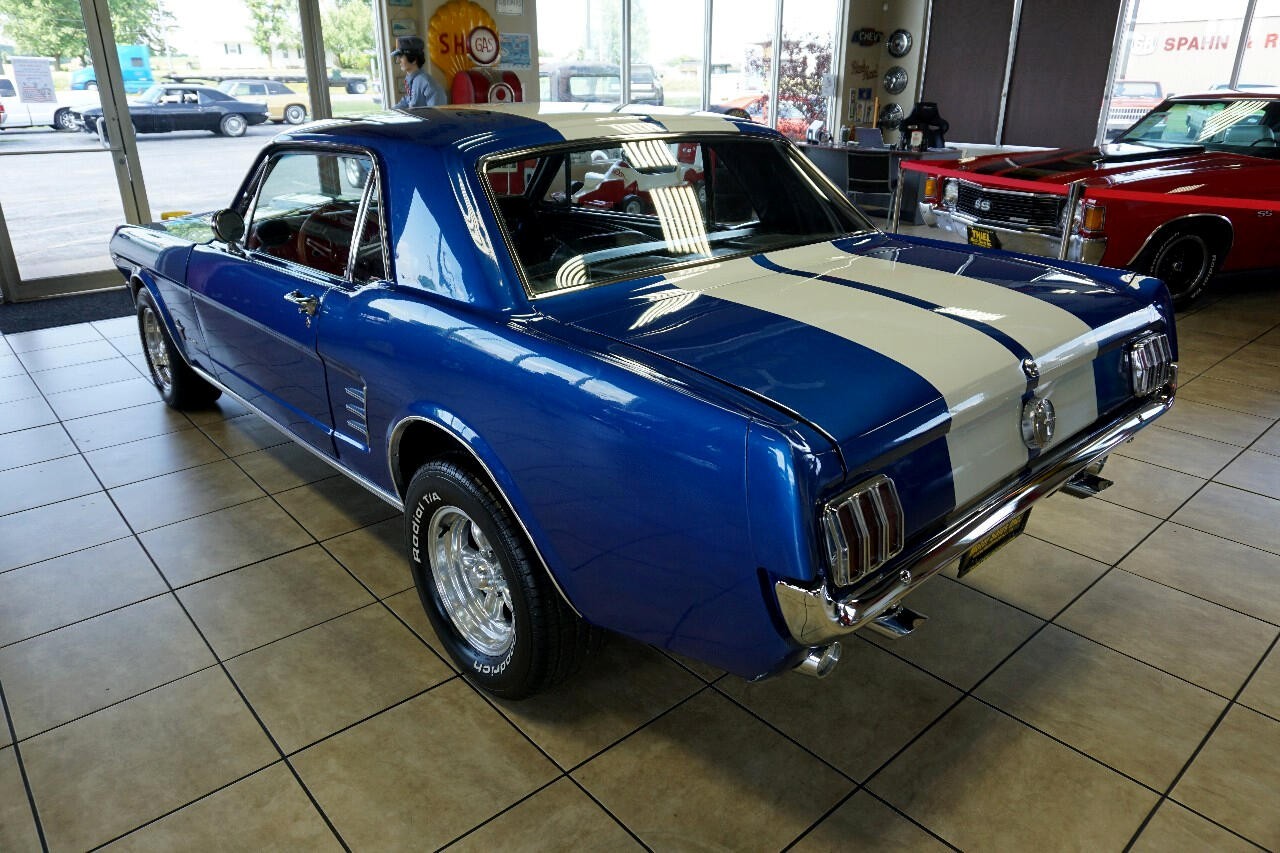 Ford-Mustang-1966-Classic-Car-5