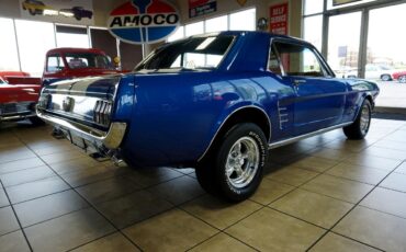 Ford-Mustang-1966-Classic-Car-8