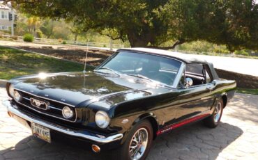 Ford-Mustang-1966-Convertible-10