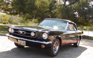 Ford-Mustang-1966-Convertible-27