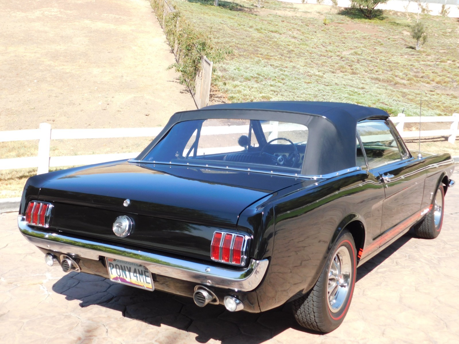 Ford-Mustang-1966-Convertible-6