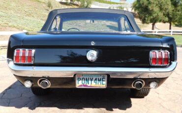 Ford-Mustang-1966-Convertible-7
