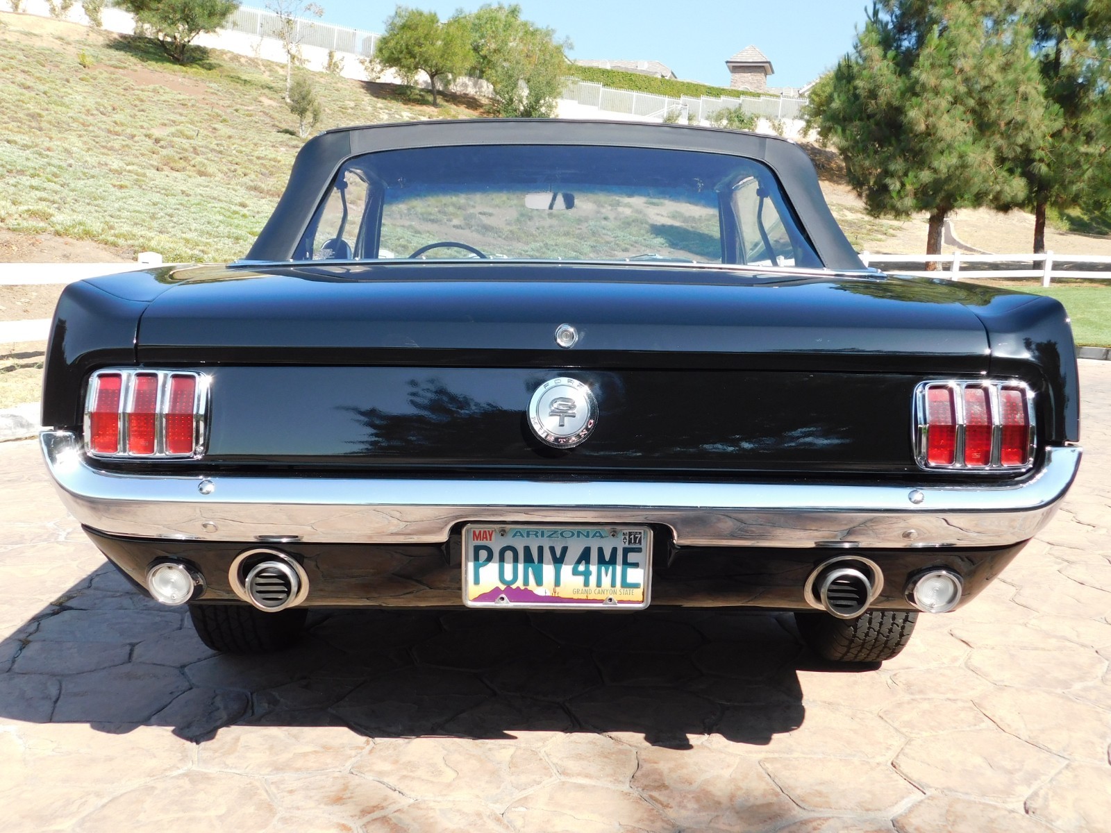 Ford-Mustang-1966-Convertible-7