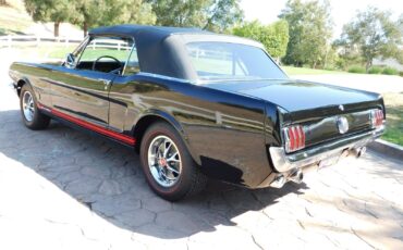 Ford-Mustang-1966-Convertible-9