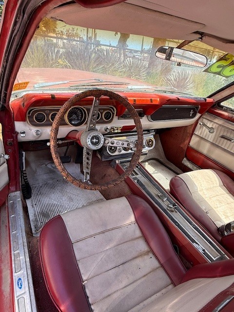 Ford-Mustang-1966-Coupe-14