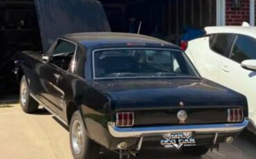 Ford-Mustang-1966-Coupe-2