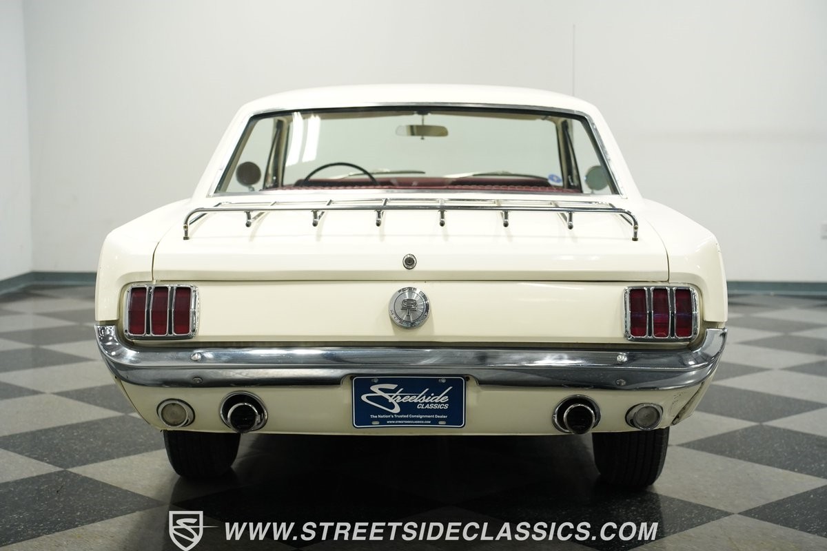 Ford-Mustang-1966-Coupe-24