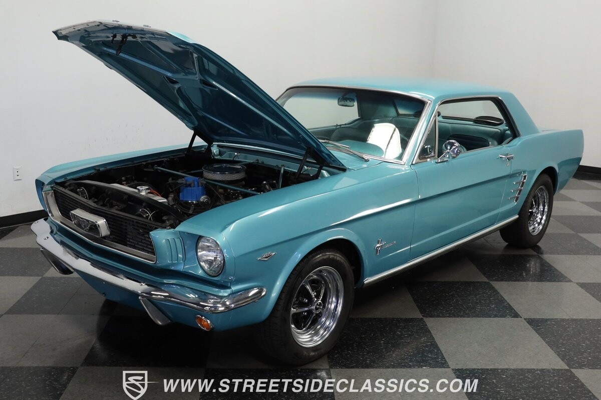 Ford-Mustang-1966-Coupe-29