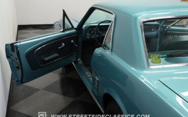 Ford-Mustang-1966-Coupe-32