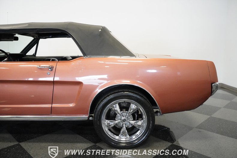 Ford-Mustang-1966-Emberglo-Black-21
