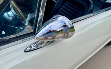 Ford-Mustang-1966-Fastback-38