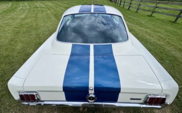 Ford-Mustang-1966-Fastback-5
