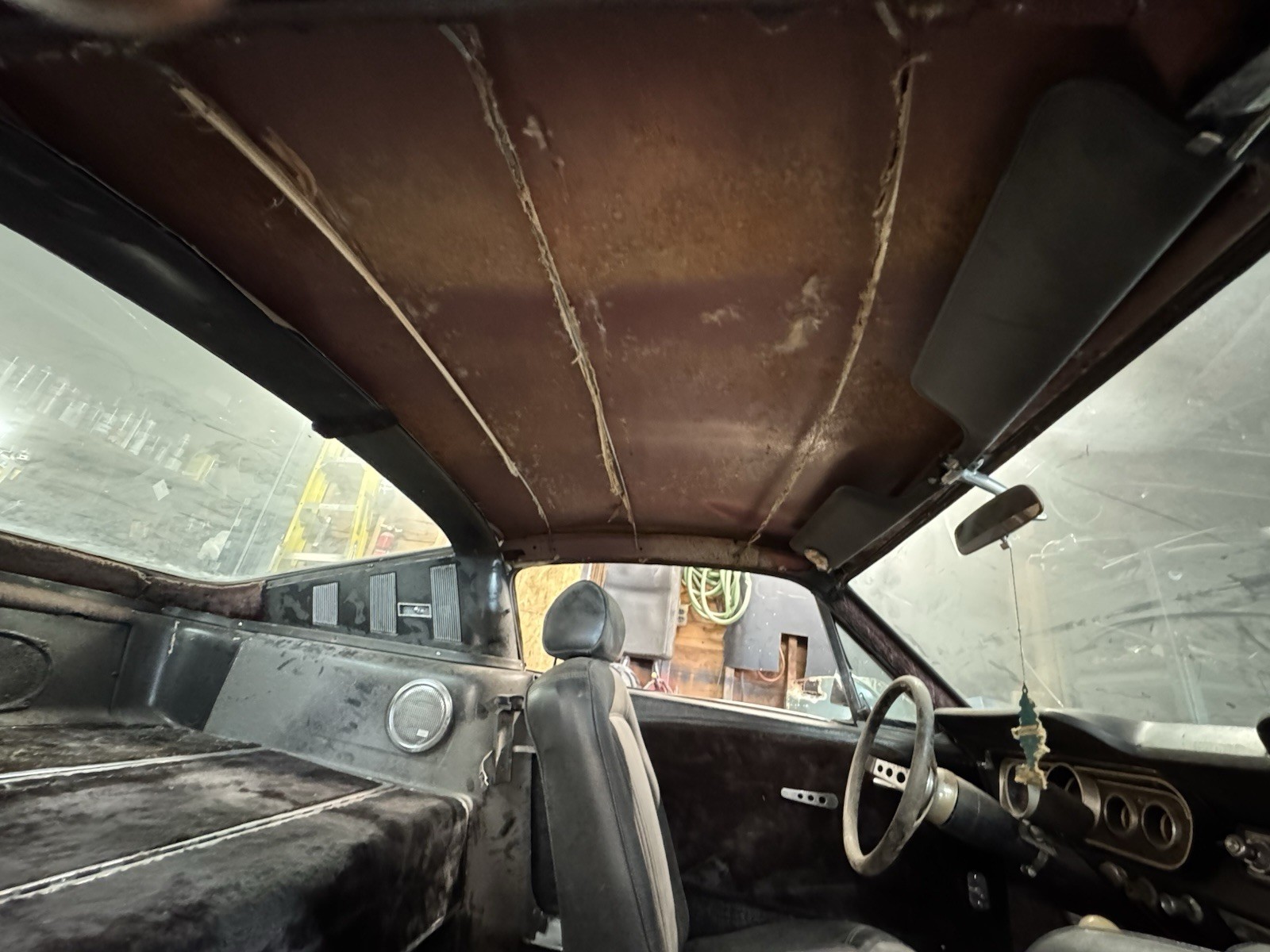 Ford-Mustang-1966-Fastback-7
